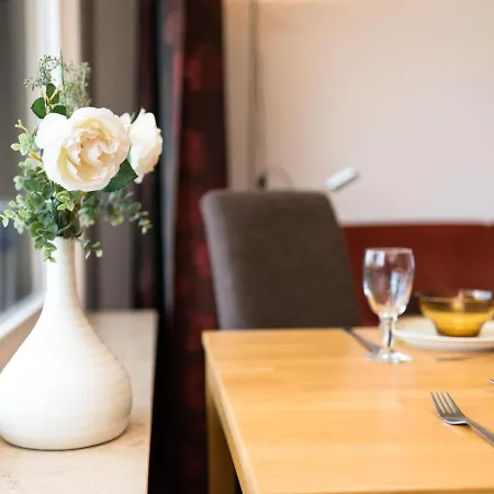 Baumblick - B610 By Interhome